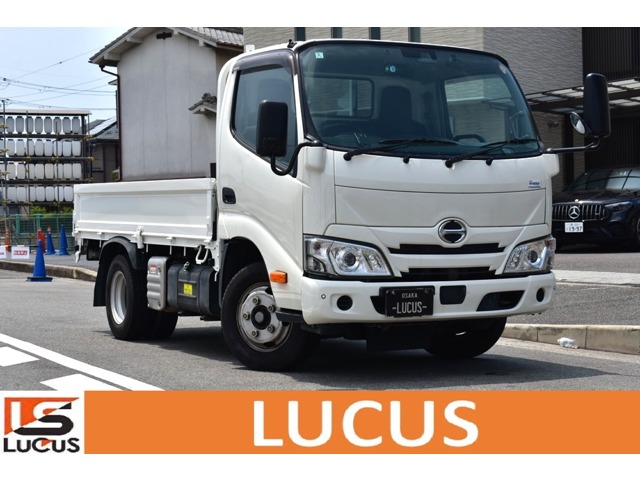 Hino Dutro 1