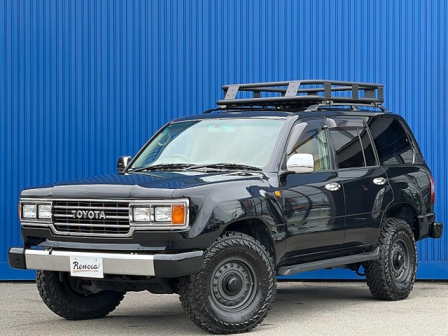 Toyota Land Cruiser 100 2