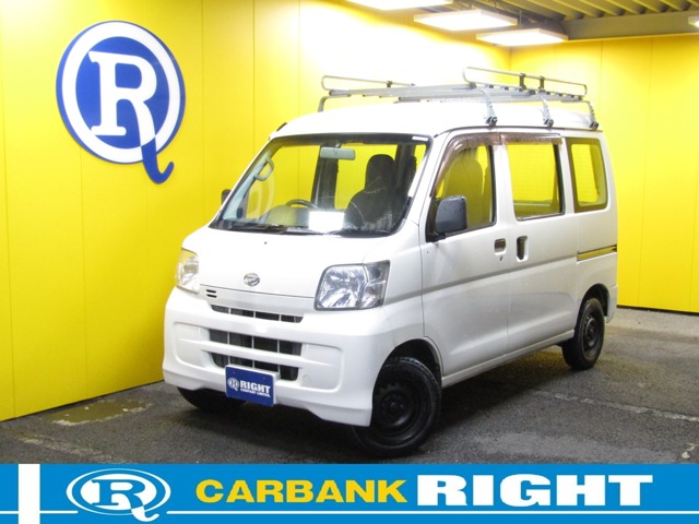 Daihatsu Hijet Cargo 1