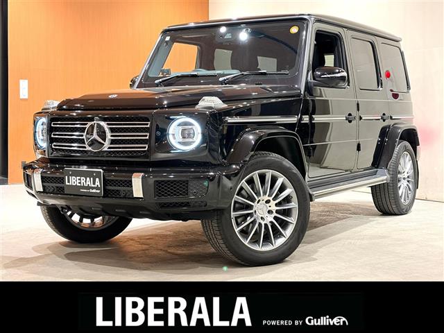 Mercedes-Benz G-Class 1
