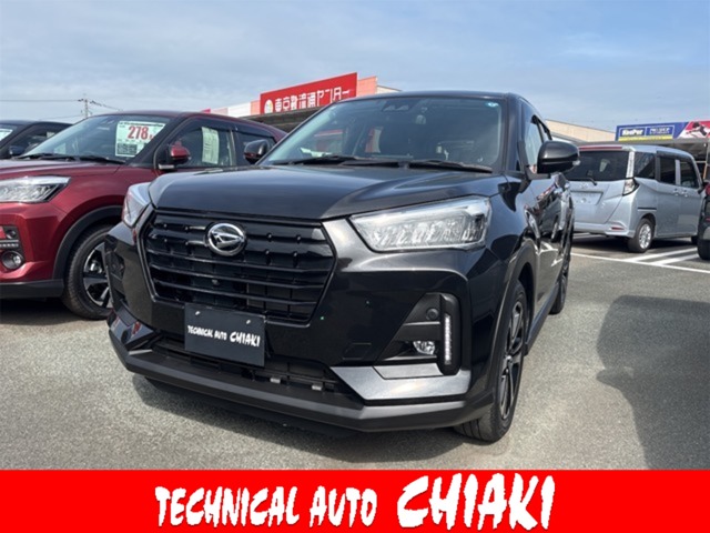Daihatsu Rocky 1