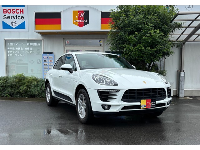 2016 Porsche Macan