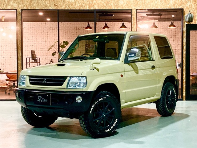 Mitsubishi Pajero Mini 1