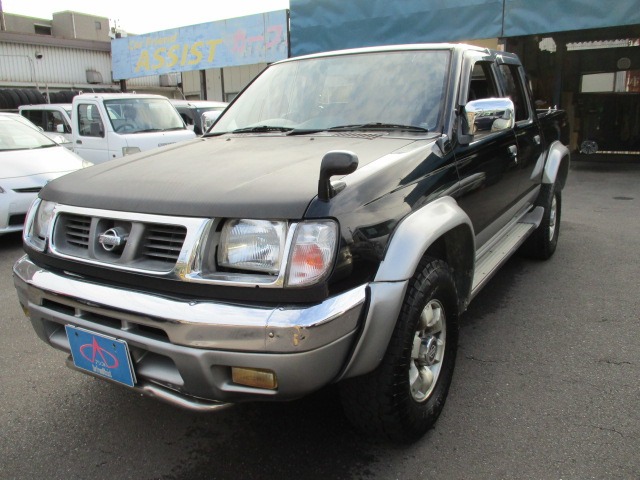 Nissan Datsun 1