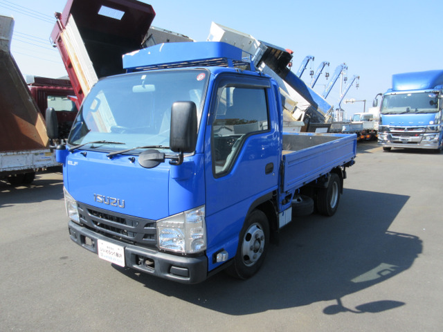 2018 Isuzu Elf