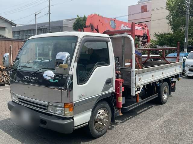 Isuzu Elf 1