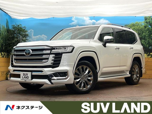Toyota Land Cruiser 300 2