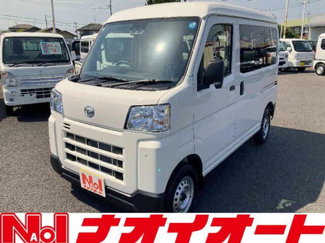 Daihatsu Hijet Cargo 1