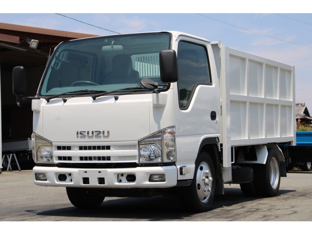 2014 Isuzu Elf