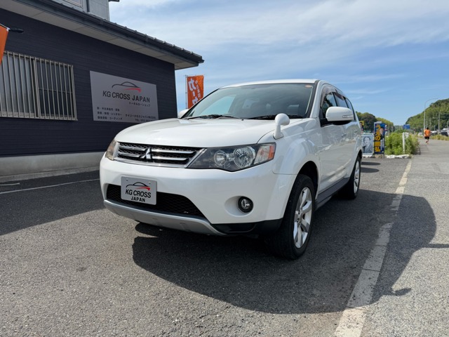 Mitsubishi Outlander 1