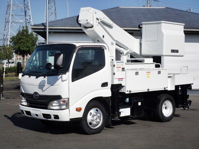 2014 Hino Dutro