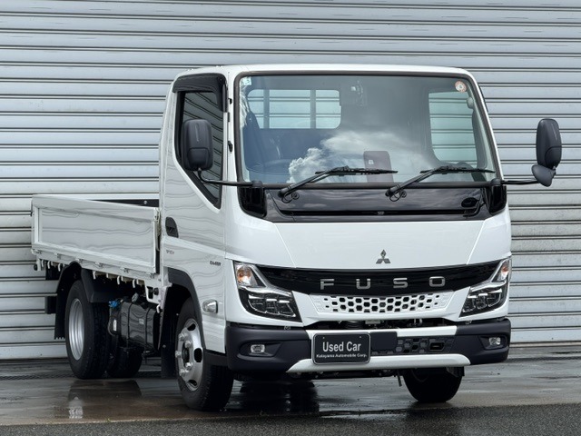 Mitsubishi Fuso Canter 1
