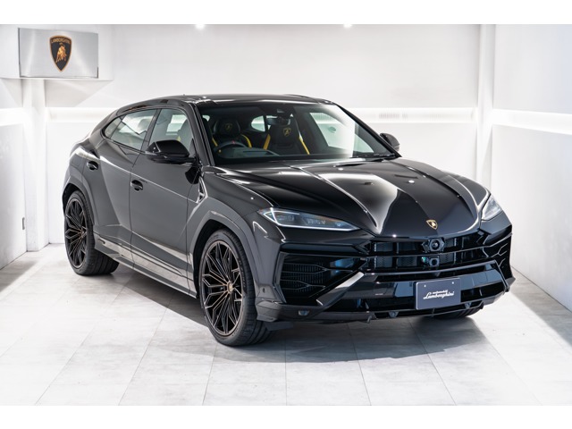 Lamborghini ウルス 1
