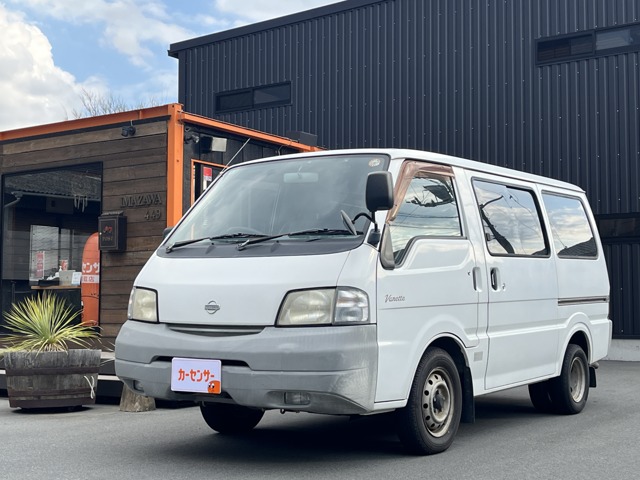 Nissan Vanette 1