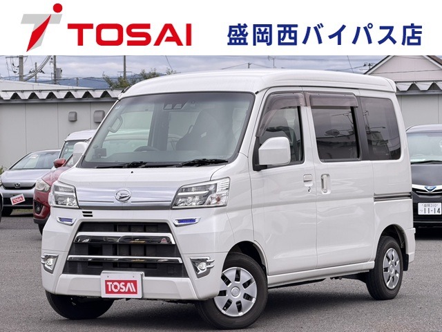 Daihatsu Hijet Cargo 1