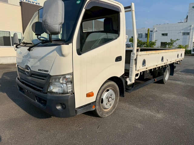 2012 Hino Dutro