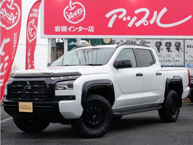 Mitsubishi Triton 2