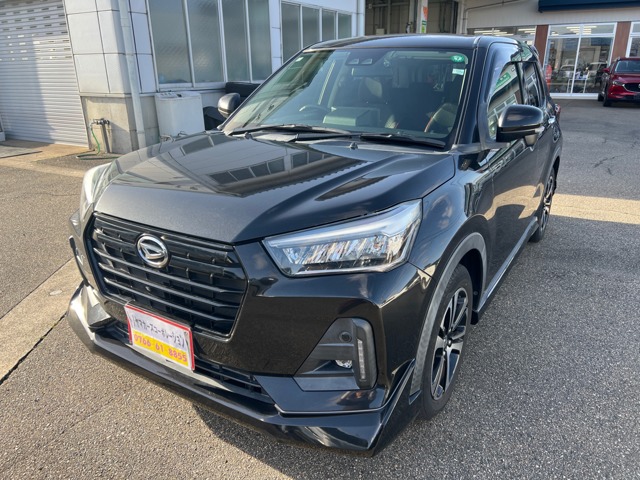 Daihatsu Rocky 1