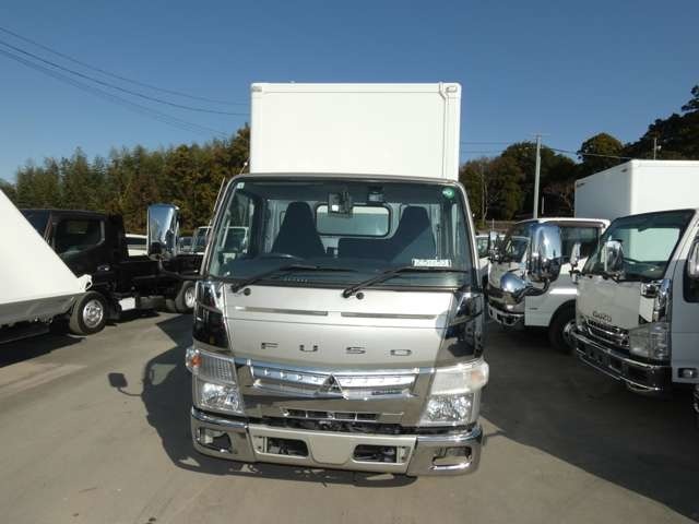 2013 Mitsubishi Fuso Canter