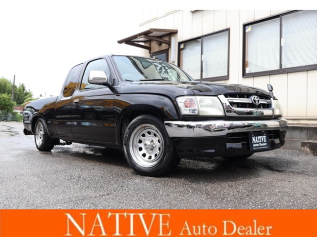 Toyota Hilux 1