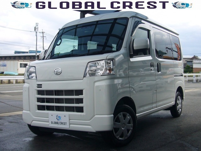 Daihatsu Hijet Cargo 1