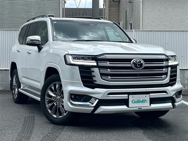 Toyota Land Cruiser 300 2