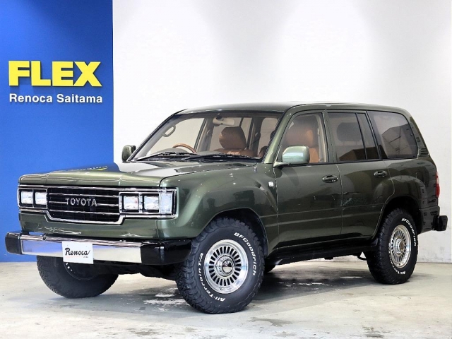 Toyota Land Cruiser 100 2