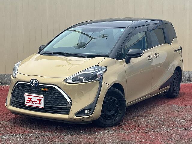 Toyota Sienta 1
