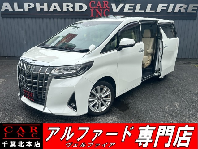 Toyota Alphard 1