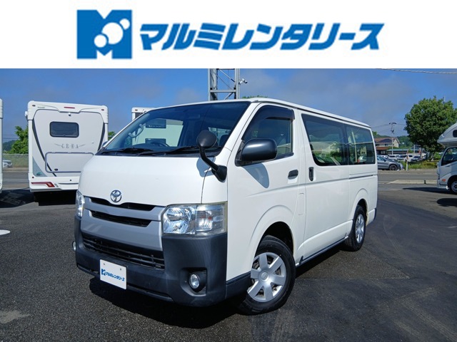 Toyota Hiace Van 1