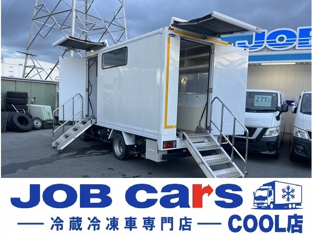 2012 Isuzu Elf
