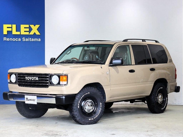 Toyota Land Cruiser 100 2
