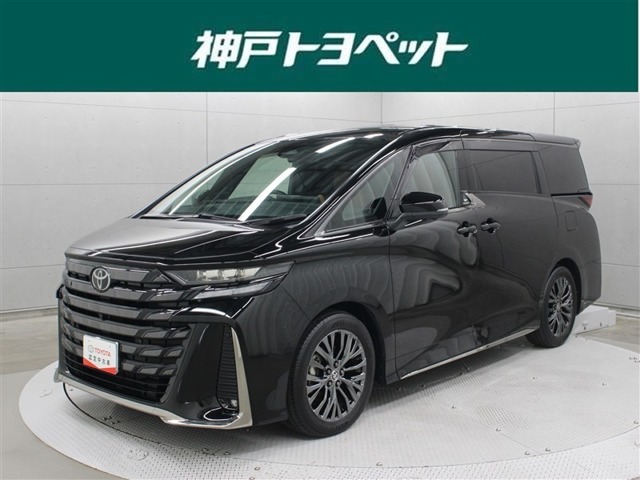 Toyota Vellfire 1