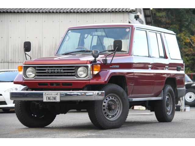 Toyota Land Cruiser 70 2