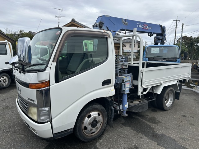 2001 Hino Dutro