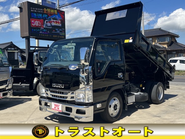 Isuzu Elf 1