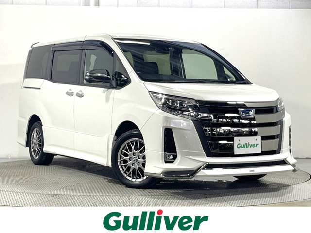 Toyota Noah 1