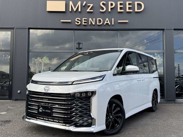 Toyota Voxy 1