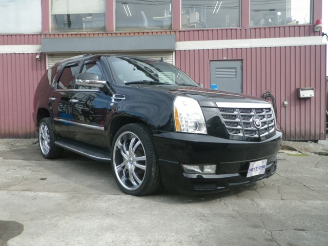Cadillac Escalade AWD 4WD