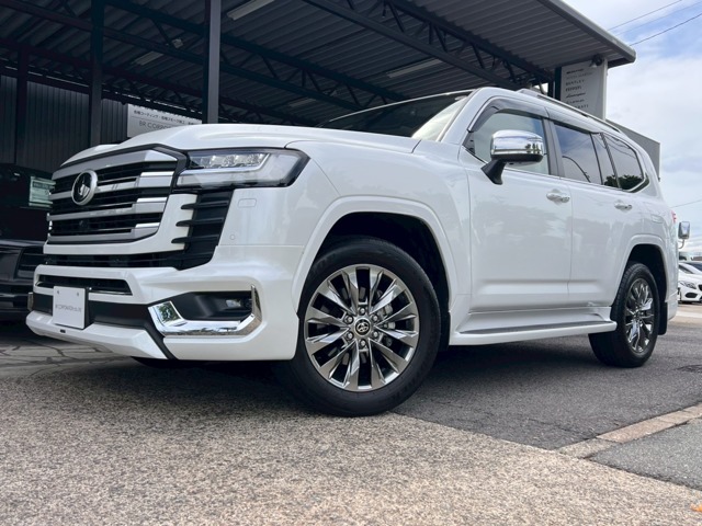 Toyota Land Cruiser 300 2