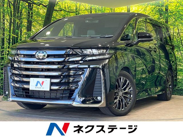 Toyota Vellfire 2