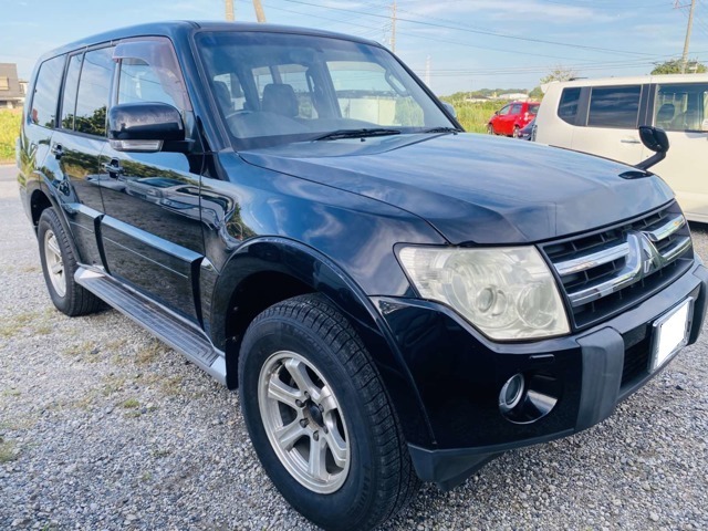 Mitsubishi Pajero 2