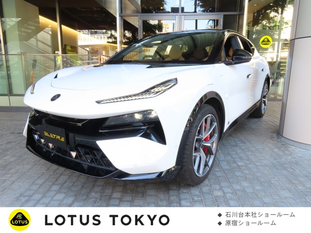 Lotus Eletre S Akoya White/Gold interior Intelligent glass roof