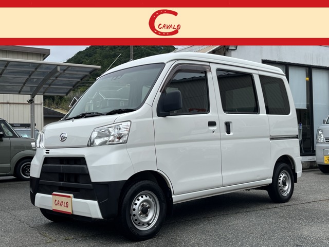 Daihatsu Hijet Cargo 1