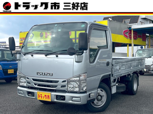 Isuzu Elf 1