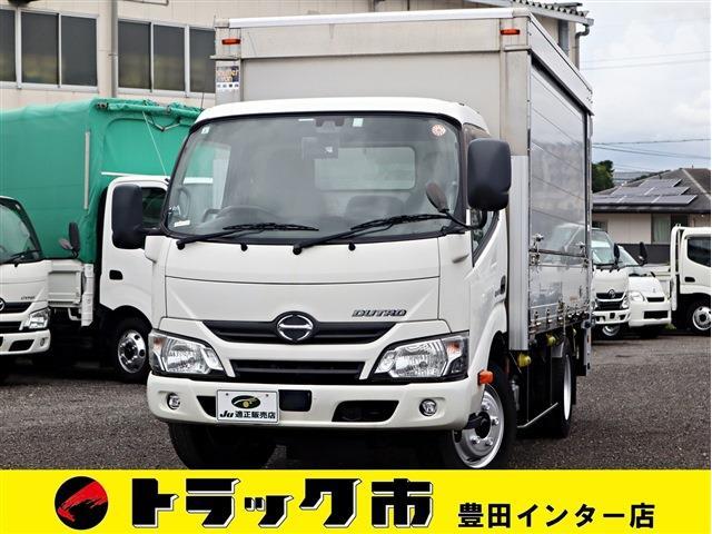 Hino Dutro 1
