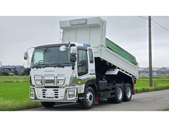 2015 Isuzu Giga