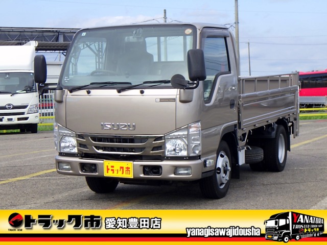 Isuzu Elf 1