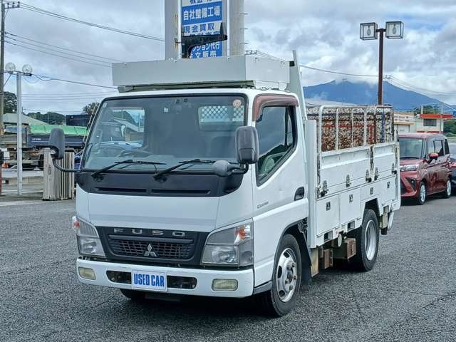 2011 Mitsubishi Fuso Canter