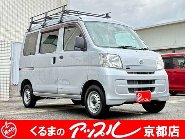 Daihatsu Hijet Cargo 1